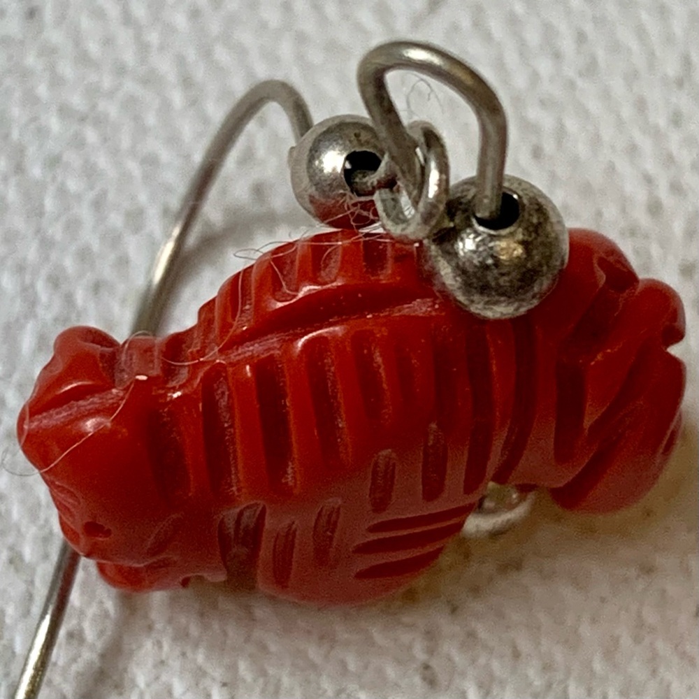 Vintage Southwestern Hand Carved Red Block Coral Buffalo Fetish Dangle Earrings - Picture 6 of 16